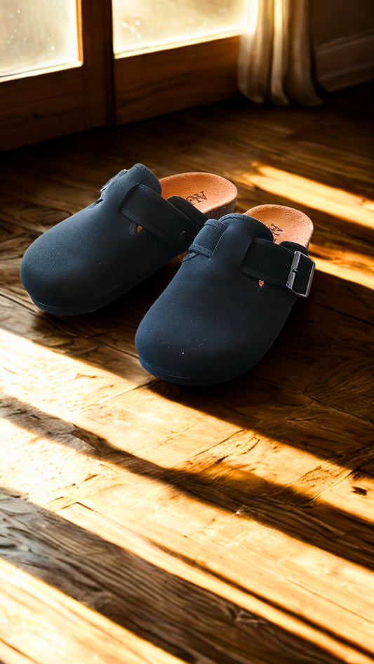 Seren fur black clogs