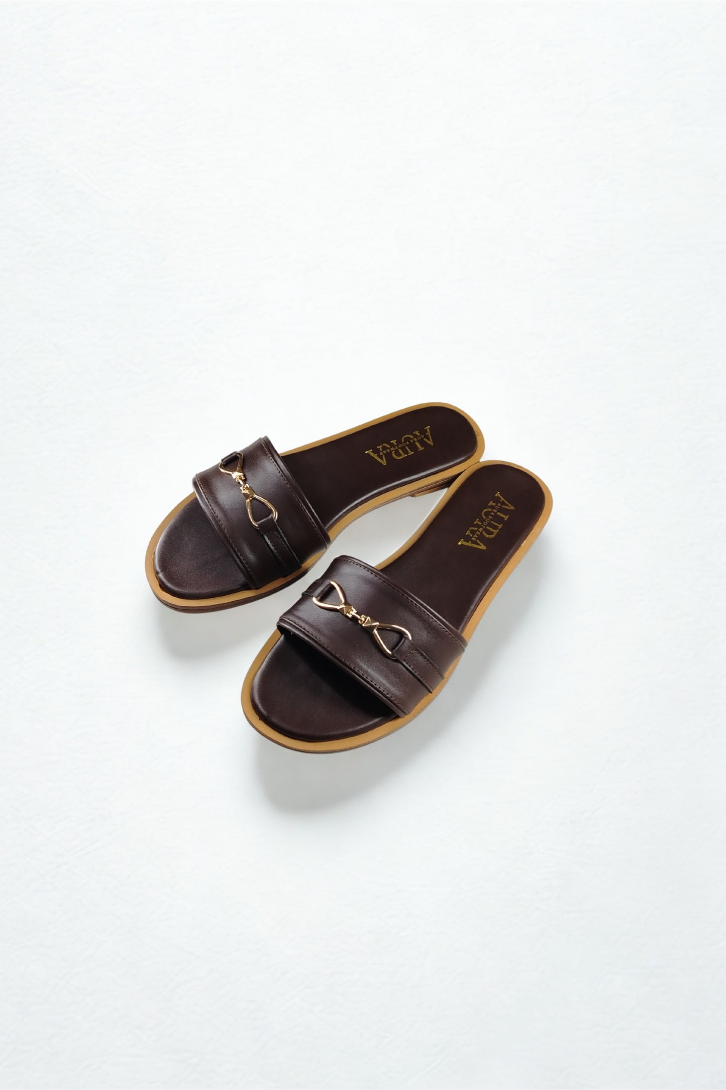 Aura slides brown (4007)