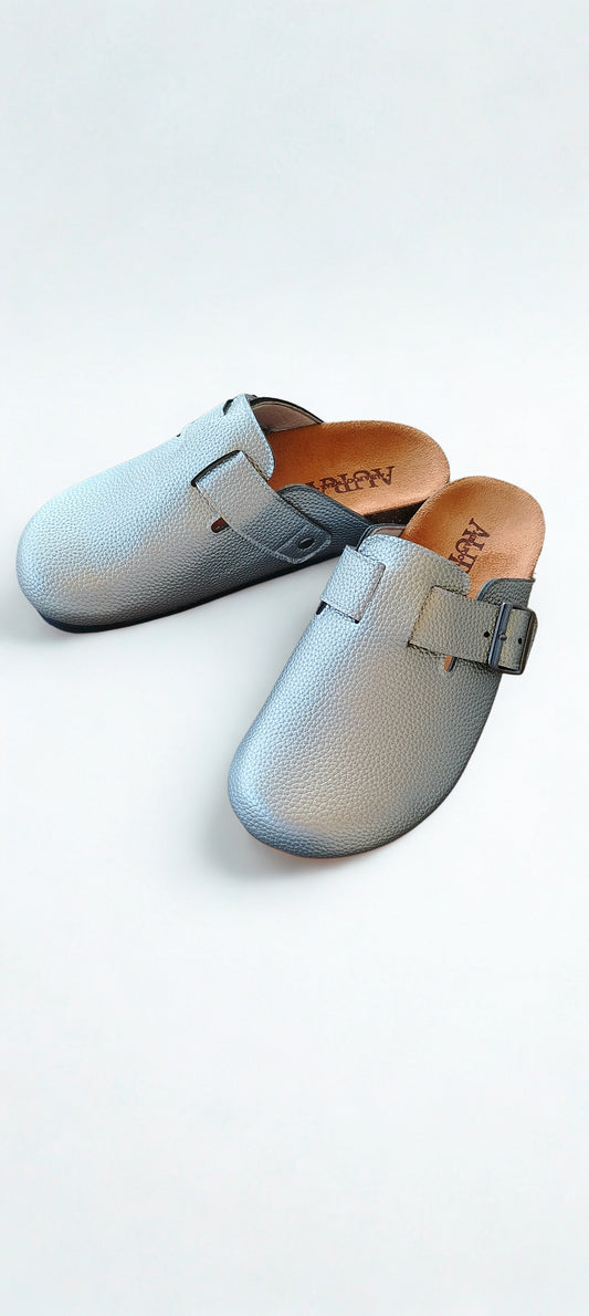 Seren Oxide clogs