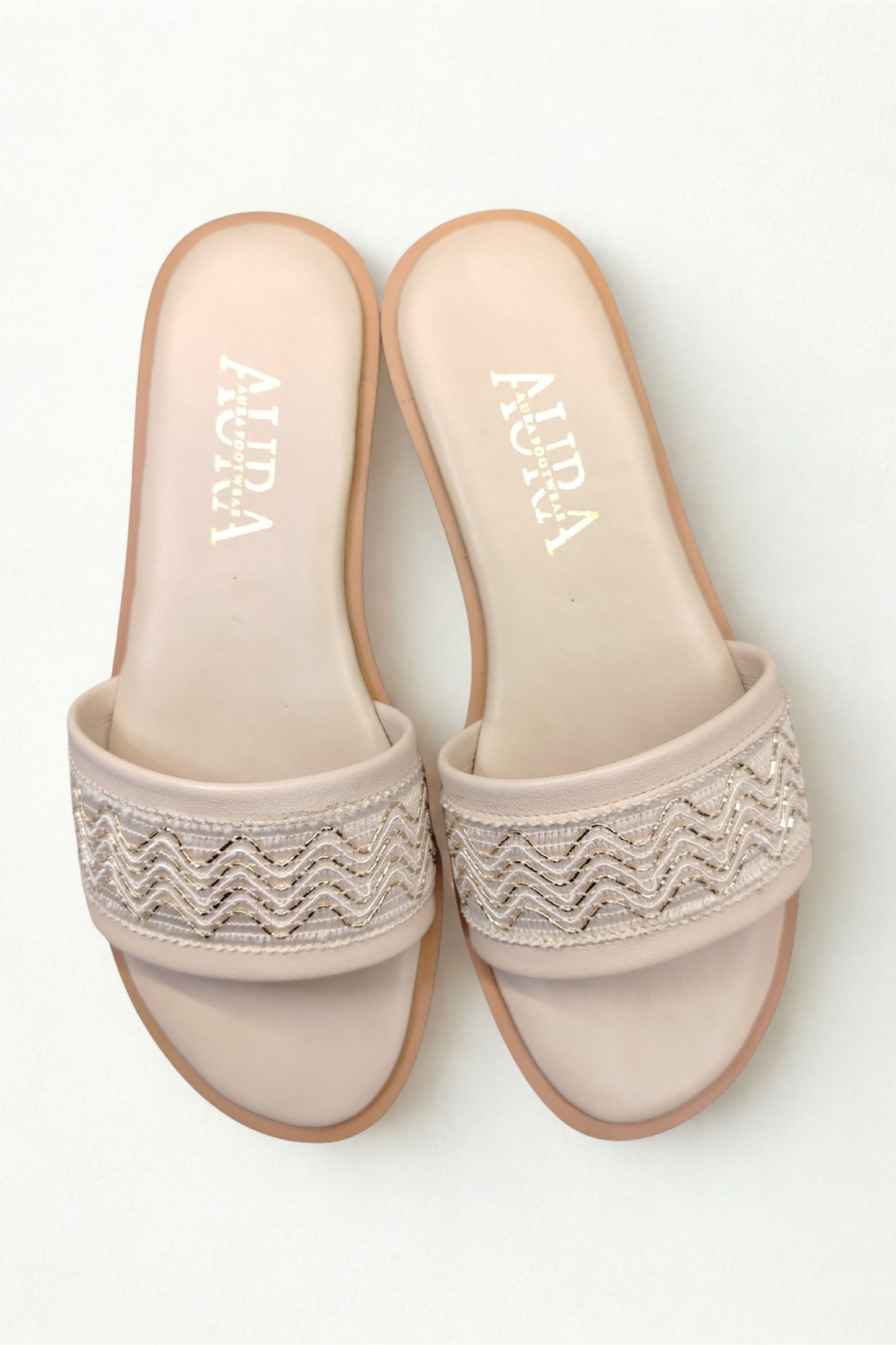 Aura slides (4006)