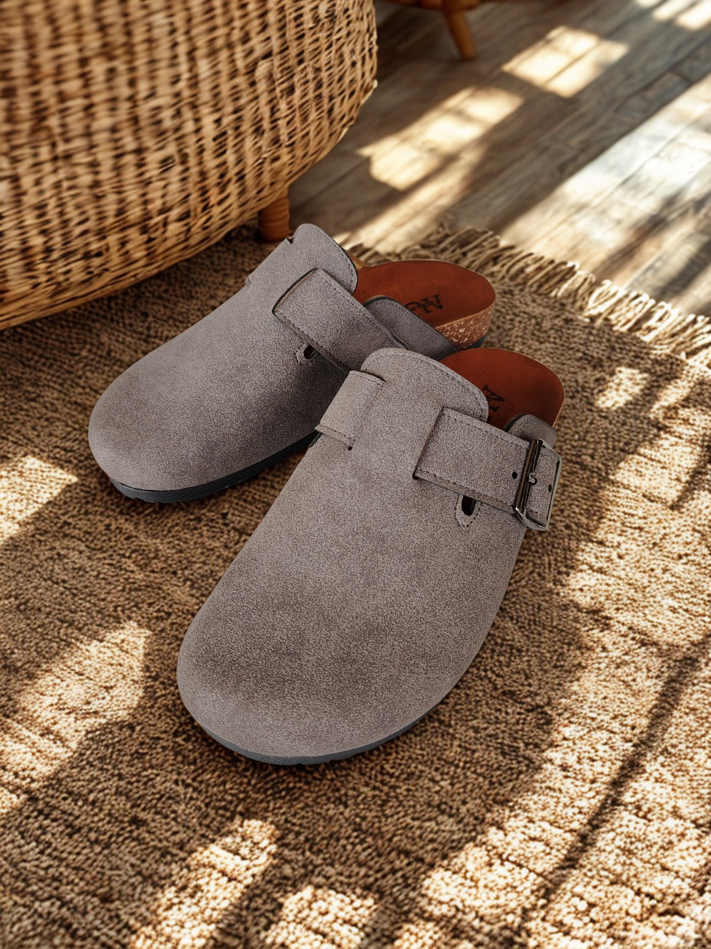 Seren Gray clogs