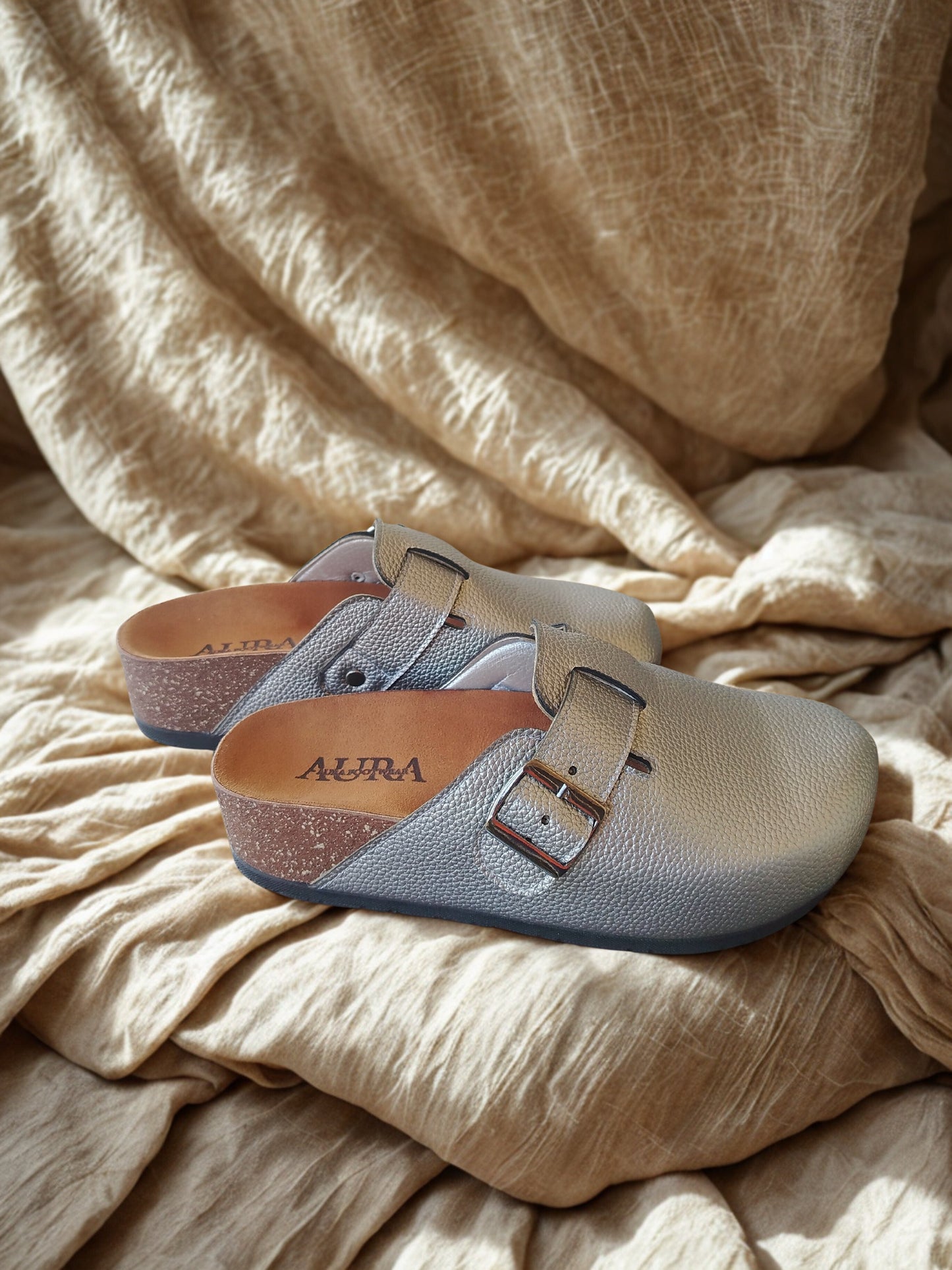 Seren high clogs Oxide