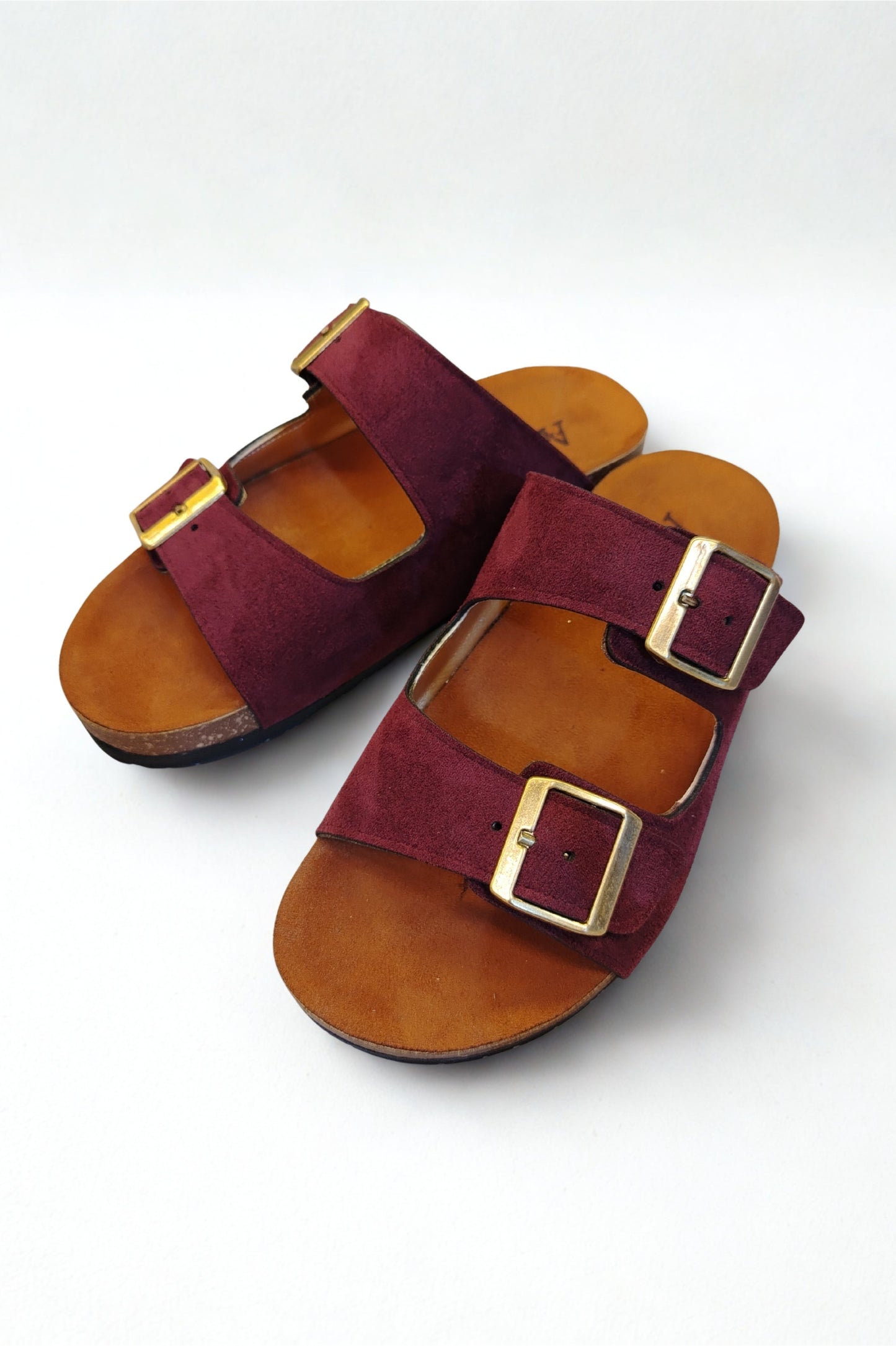 Aria burgundy slipper