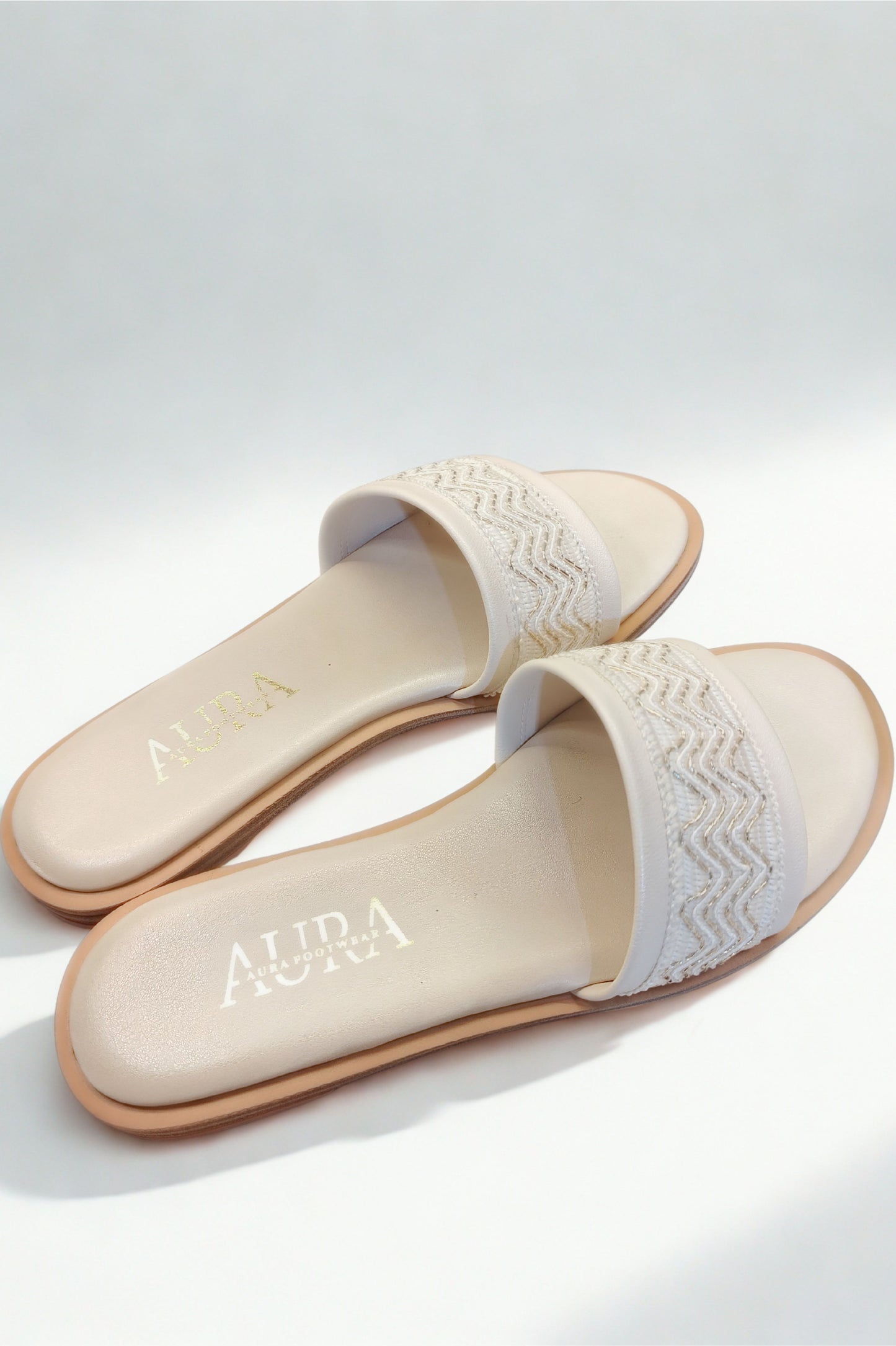 Aura slides (4006)