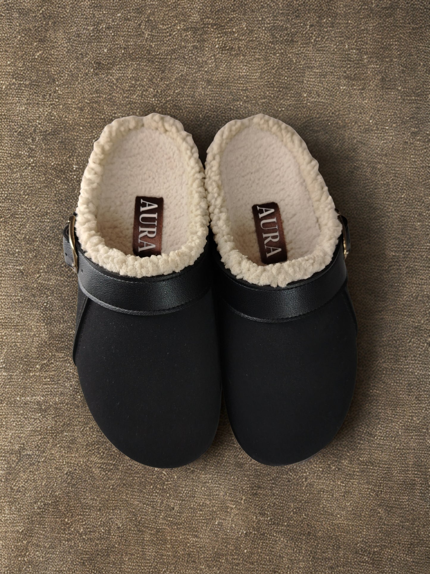 Elora fur black clogs